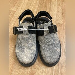 NWT Dr. Martens unisex Jorge li slingback